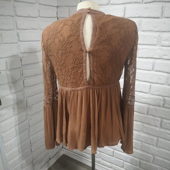 2 / $30.00 - American Eagle Outfitters Ladies Rust Size Medium Boho Blouse - Picture 4 of 10